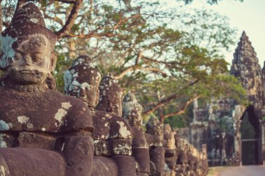 Antik Khmer uygarlık kalıntıları 