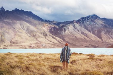 Perito Moreno Milli Parkı, Patagonya, Arjantin yürüyüşçüsü
