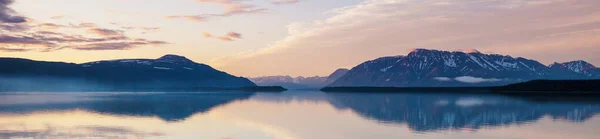 Lago Serenità Alaska Tundra — Foto Stock