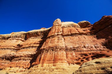 Utah, ABD 'de kumtaşı oluşumları. Güzel Alışılmadık manzaralar.