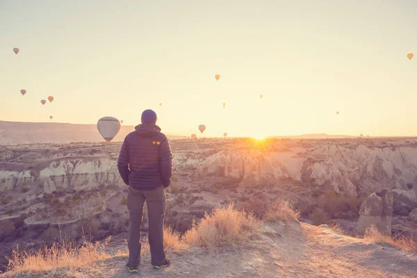 Barevné Horkovzdušné Balóny Národním Parku Goreme Cappadocia Turecko Slavná Turistická — Stock fotografie