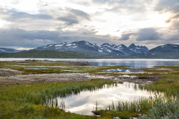 Montanhas Pitorescas Paisagens Noruega — Fotografia de Stock