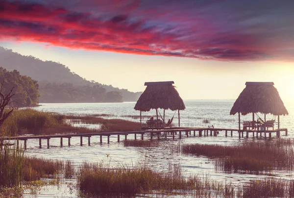 Guatemala Daki Peten Itza Gölü Nde Günbatımı Sahnesi Orta Amerika — Stok fotoğraf