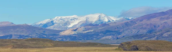 Perito Moreno Milli Parkı Patagonya Arjantin Yürüyüşçüsü — Stok fotoğraf