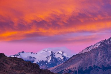Perito Moreno Milli Parkı, Patagonya, Arjantin yürüyüşçüsü