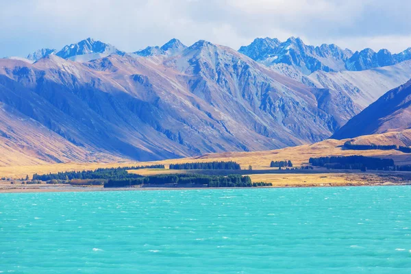 Yeni Zelanda Daki Inanılmaz Doğal Manzaralar Dağlar Göl — Stok fotoğraf