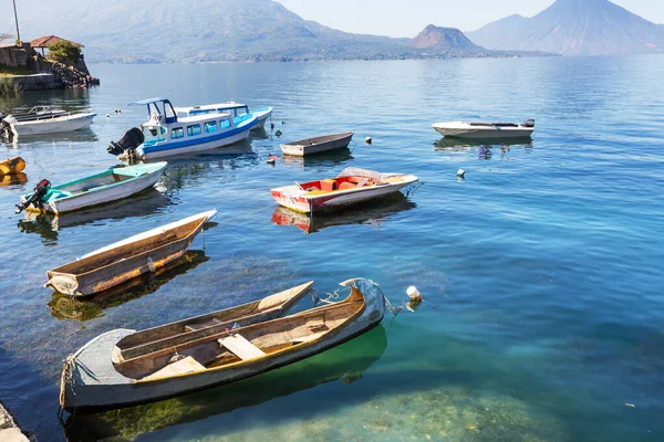 Lindo Lago Atitlan Vulcões Nas Terras Altas Guatemala América Central — Fotografia de Stock