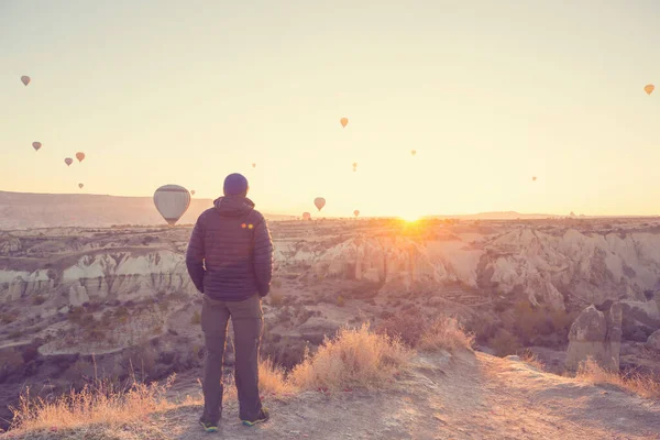 Coloridos Globos Aerostáticos Parque Nacional Goreme Capadocia Turquía Famosa Atracción — Foto de Stock