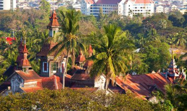 Myanmar 'daki Budist tapınağı (Burma)