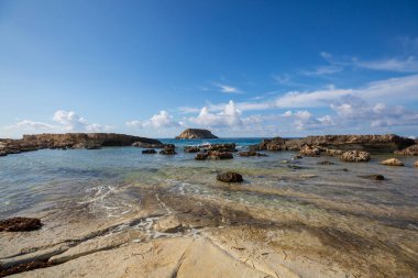 Kıbrıs 'ta güzel deniz kıyıları