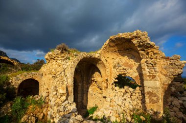 Türkiye 'nin Karayip patikasındaki harabeler arasında yürüyüş