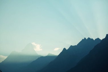 Sagarmatha bölgesindeki dağlar, Himalaya