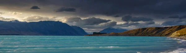 Úžasná Přírodní Krajina Novém Zélandu Horské Jezero — Stock fotografie
