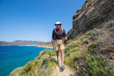 Carian patikasındaki güzel manzaralar. Ege Denizi, Türkiye.