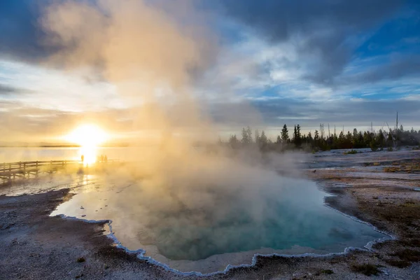 Inspirující Přírodní Pozadí Bazény Gejzíry Yellowstone National Park Usa — Stock fotografie
