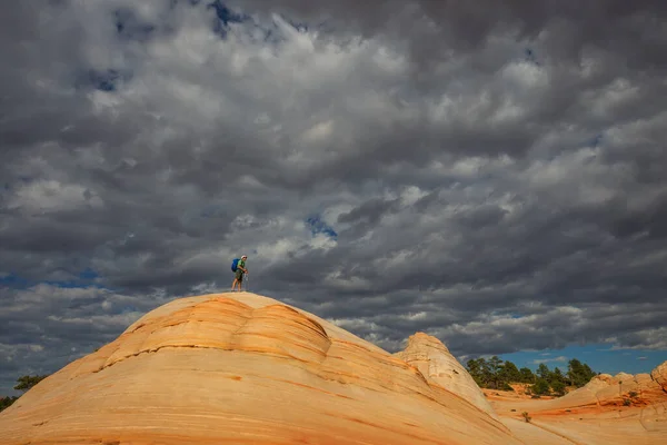 Caminhada Nas Montanhas Utah Caminhadas Paisagens Naturais Incomuns Formas Fantásticas — Fotografia de Stock