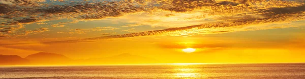 Scenic Colorful Sunset Sea Coast Good Wallpaper Background Image Beautiful — Stock Photo, Image