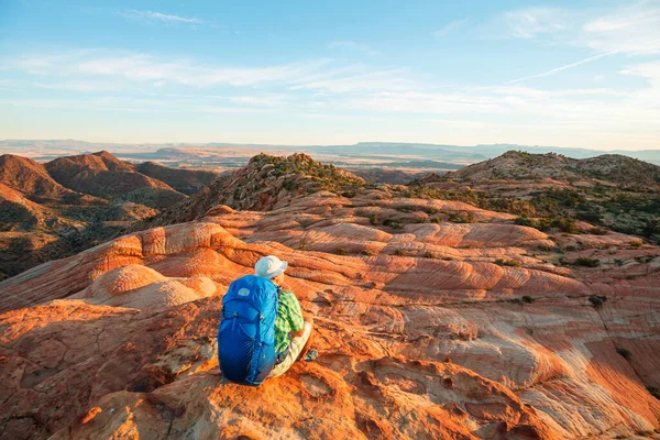 Wandelen Utah Bergen Wandelen Ongewone Natuurlijke Landschappen Fantastische Vormen Zandsteen — Stockfoto