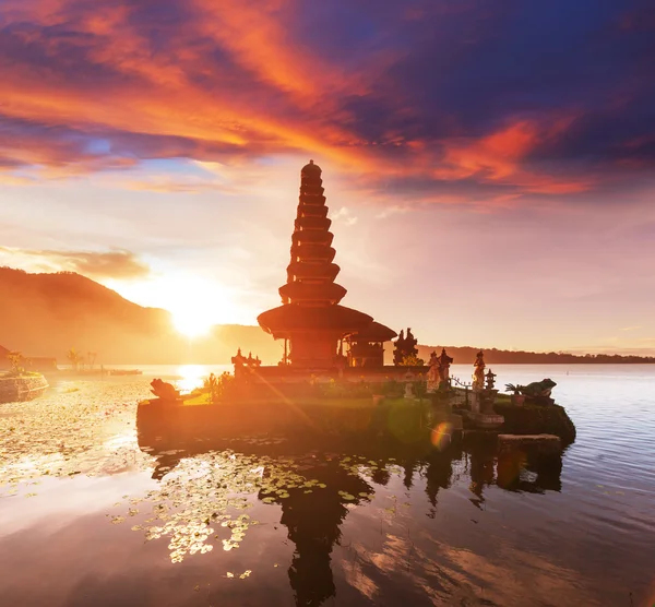 Templo de Ulun Danu — Foto de Stock