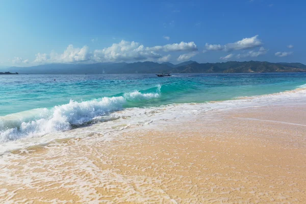 Stranden på gili — Stockfoto