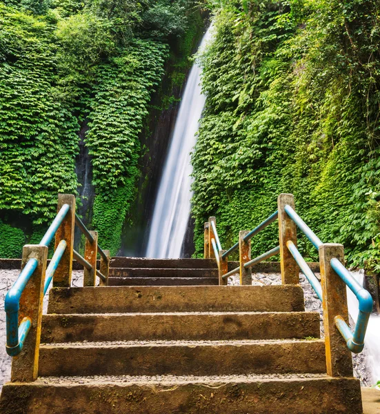 Waterval in Indonesië — Stockfoto