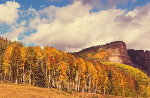 Góry jesień — Zdjęcie stockowe