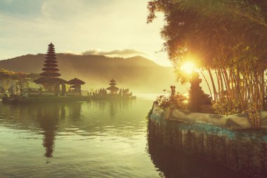 Ulun Danu. Bali clipart