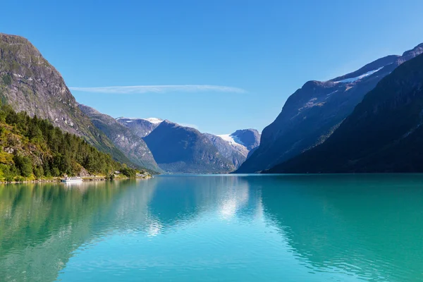 Lago en Noruega — Foto de Stock