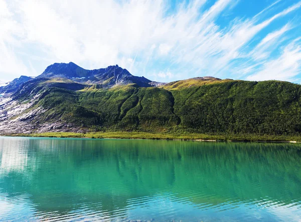 Lago en Noruega — Foto de Stock