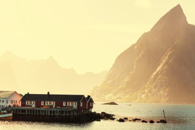 Lofoten Adası