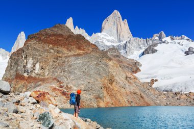 Patagonya'adam uzun yürüyüşe çıkan kimse