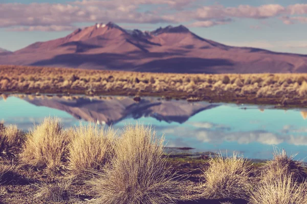 Montañas altas en Bolivia — Foto de Stock