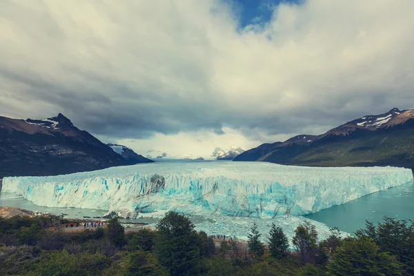 Perito moreno glaciär i argentina — Stockfoto