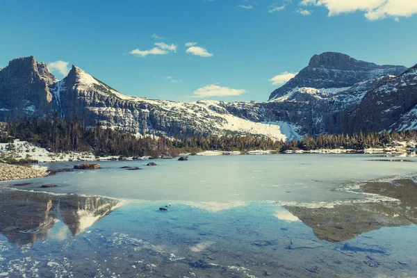 Parque Nacional Glacier, Montana. — Fotografia de Stock