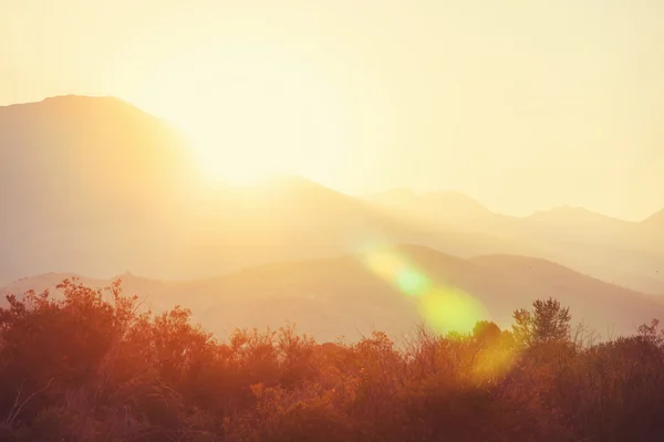 Belas montanhas por do sol — Fotografia de Stock