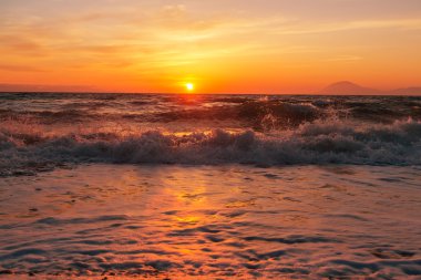 güzel deniz günbatımı