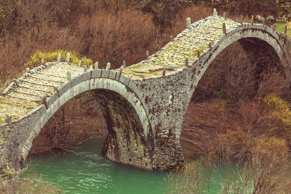 Most kamienny w Grecji — Zdjęcie stockowe