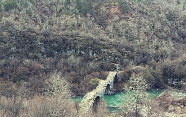 Ponte di pietra in Grecia — Foto Stock
