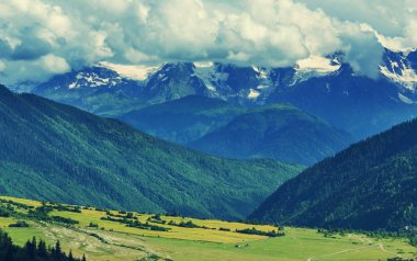 Kafkas Dağları Panoraması
