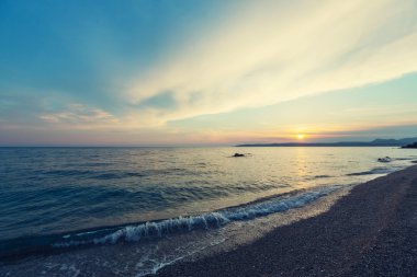 Deniz plaj günbatımı