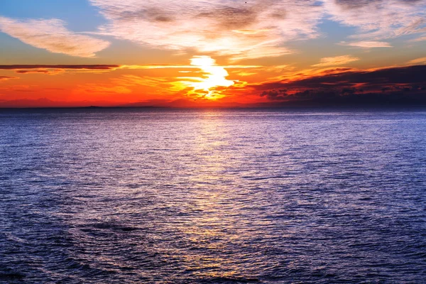 Belo pôr do sol do mar — Fotografia de Stock