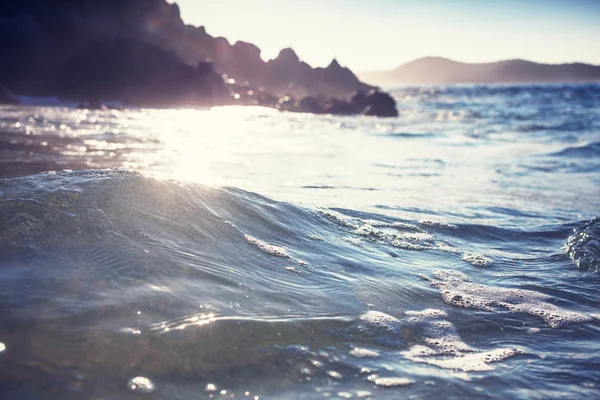 Vlny na mořské pláži — Stock fotografie