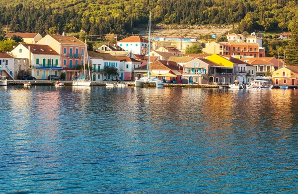 Akdeniz Yunanistan kasabası — Stok fotoğraf