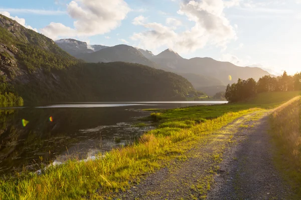 Norueguês bela paisagem — Fotografia de Stock