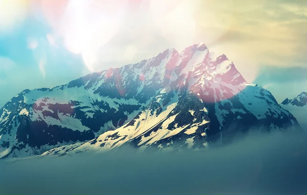 아름 다운 산의 정상 — 스톡 사진