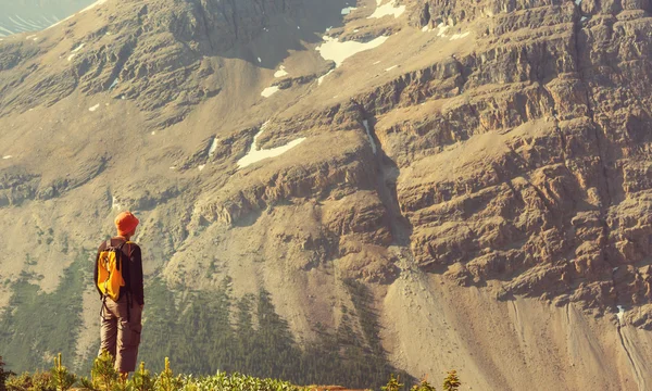 Randonnée pédestre en montagne — Photo