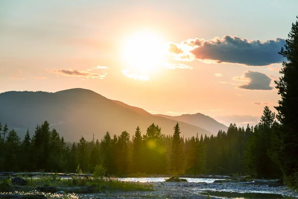 pitoresk Kanada dağlar