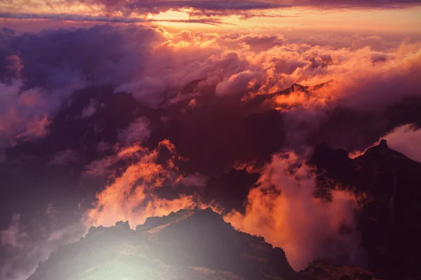 美丽的日落山 — 图库照片