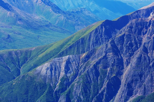 在阿拉斯加山青水秀 — 图库照片