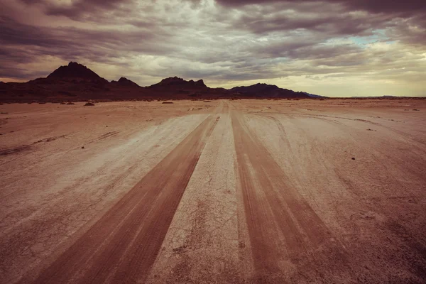 在巴纳维亚盐沙漠路 — 图库照片